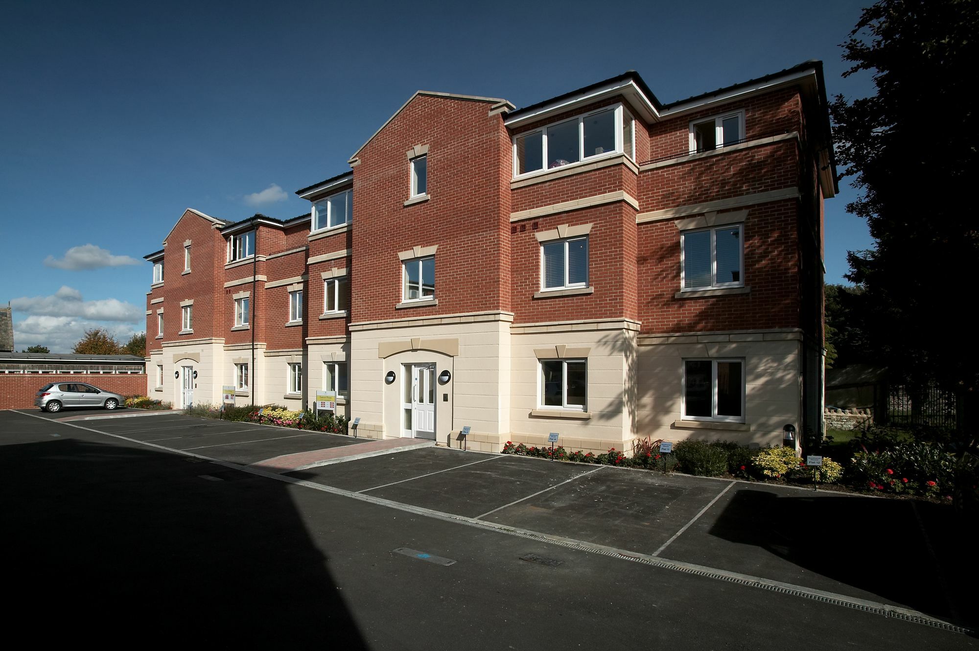 Southwich House By Esa Apartment Swindon Exterior photo